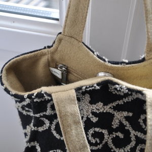 Rossella Carrara italian design bag is being swapped online for free