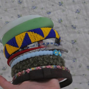 Some hairbands is being swapped online for free