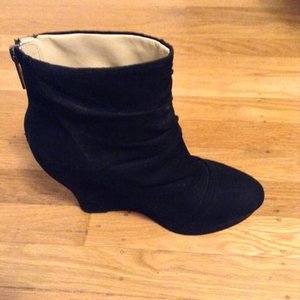 Nine West Booties 8.5 is being swapped online for free