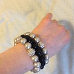 Glam stretch bracelets is being swapped online for free