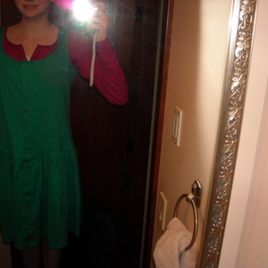 Unique (Vintage?) Dress [M] is being swapped online for free