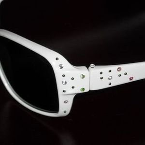 White Jeweled Sunglasses is being swapped online for free