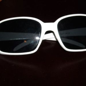 White Jeweled Sunglasses is being swapped online for free