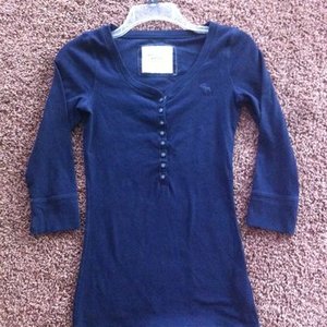 Dark Blue Abercrombie and Fitch Top Size Medium! is being swapped online for free