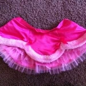 Victorias Secret PINK Skirt Size Small is being swapped online for free