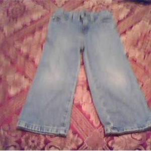 Sonoma carpenter's jeans 4T is being swapped online for free