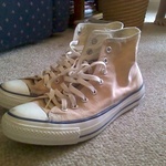 Tan/Peach Converse is being swapped online for free