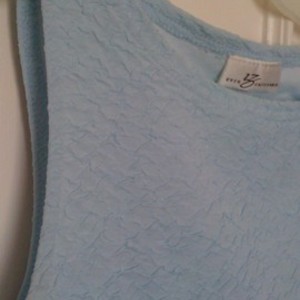 Light Blue Textured Nice Tank S-M is being swapped online for free