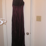 Beautiful Burgundy Gown 8 is being swapped online for free