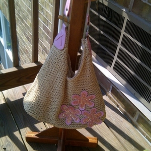 Beach Tote is being swapped online for free