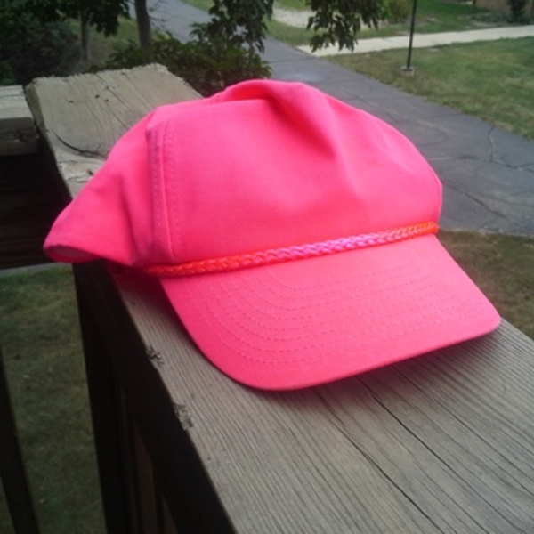 Neon Pink Hat is being swapped online for free