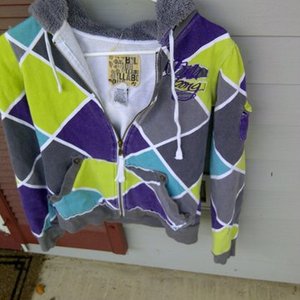 Billabong Hoodie is being swapped online for free