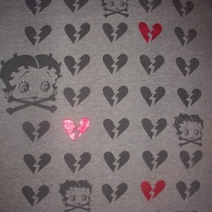 Heartbreaker Betty Boop T is being swapped online for free