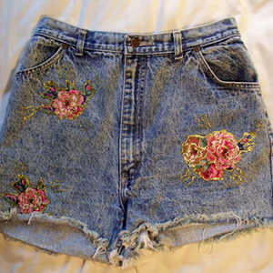High Waisted Rose Shorts is being swapped online for free