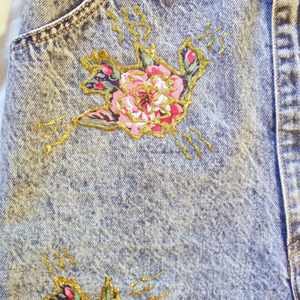 High Waisted Rose Shorts is being swapped online for free