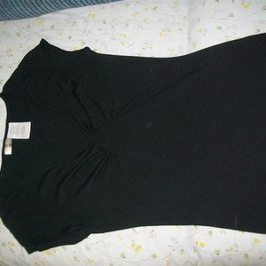 No Boundaries Small Black Shirt is being swapped online for free