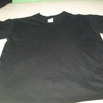 Gildan Medium Black Shirt is being swapped online for free