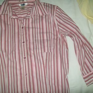 Old Navy Pink Collered Covershirt  Medium is being swapped online for free