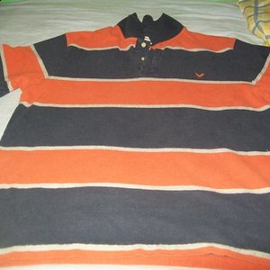 American Eagle Outfitters M Mens Shirt is being swapped online for free