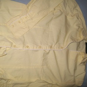 Harve Benard Medium Covershirt is being swapped online for free