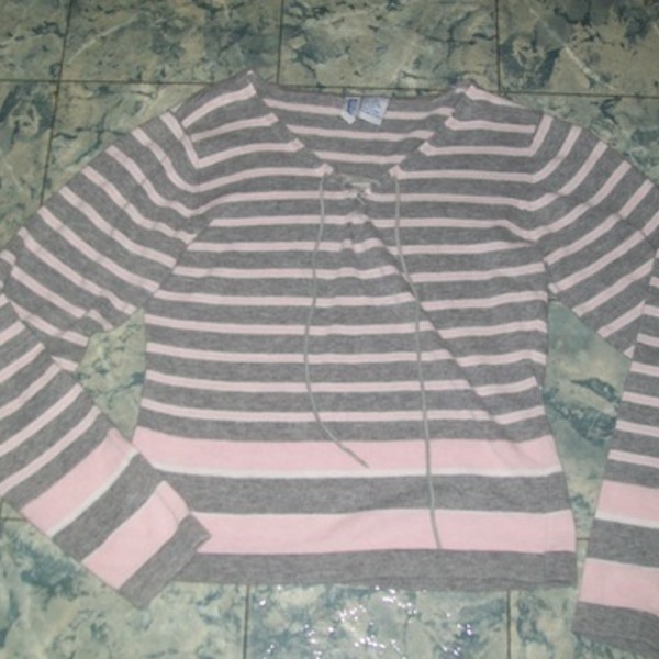 Smudge S Shirt is being swapped online for free