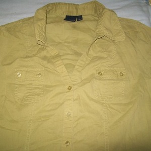 Sonoma Large Shirt is being swapped online for free