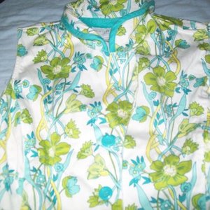 Sag Harbor Large Shirt is being swapped online for free