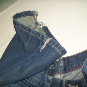 Old Navy Mens  Jeans 28 is being swapped online for free