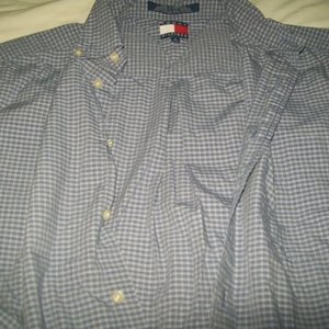 Plaid Tommy Hilfiger is being swapped online for free
