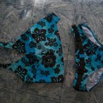 Kids Bathing Suit XL is being swapped online for free