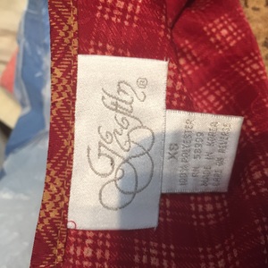 NWT Plaid & Lace Tank is being swapped online for free