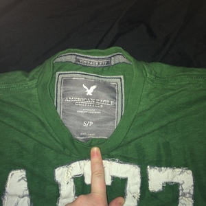 Men's Green AE Tee is being swapped online for free