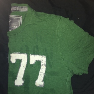 Men's Green AE Tee is being swapped online for free