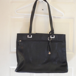 Coldwater Creek Purse Your Size is being swapped online for free