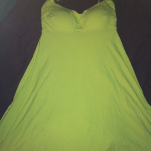 Cache Yellow summer dress is being swapped online for free
