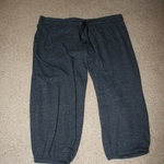 Under Armour Capri Joggers Size L is being swapped online for free