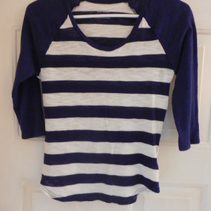 Express Size XS is being swapped online for free