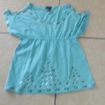 Aqua top with studs is being swapped online for free