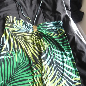 Sofia Vergara Top is being swapped online for free