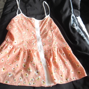 Flowers and White dots Top is being swapped online for free