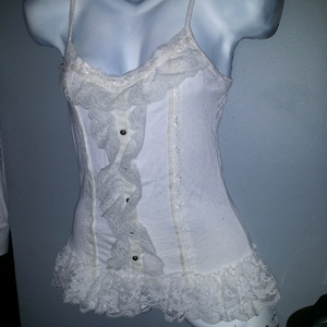 Lack Tank Top is being swapped online for free