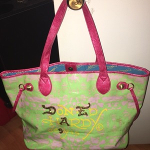 Ed Hardy flower patterned tote  is being swapped online for free