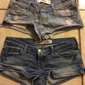 Hollister shorts bundle 0 is being swapped online for free