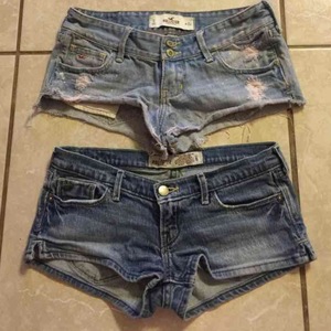 Hollister shorts bundle 0 is being swapped online for free