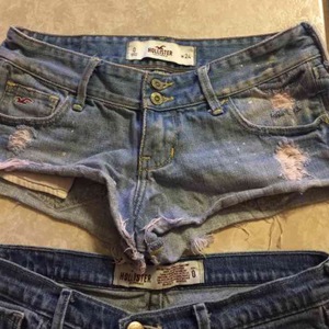 Hollister shorts bundle 0 is being swapped online for free