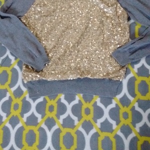 Excellent cute tops is being swapped online for free