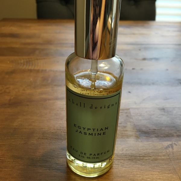 K Hall Designs Egyptian Jasmine Perfume is being swapped online for free