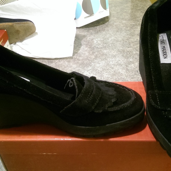 Steve Madden leather wedges, size 7.5, bought for $90 is being swapped online for free