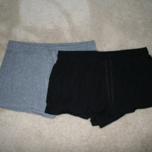 Lot of 2 Pairs H&M Cotton Drawstring Shorts Size M is being swapped online for free