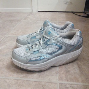 Champion Brand Shape up shoes is being swapped online for free
